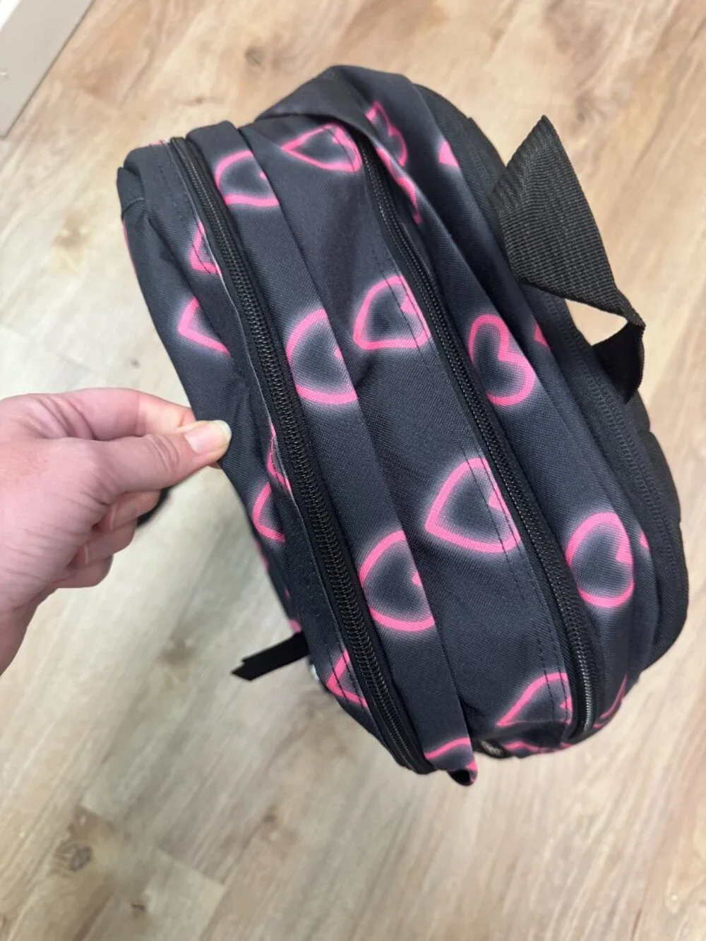 JanSport XL Big Student Happy Hearts Backpack Black Pink Hearts  15